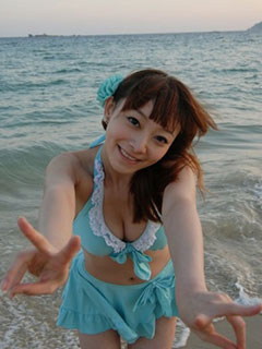 愛上絲襪美少婦